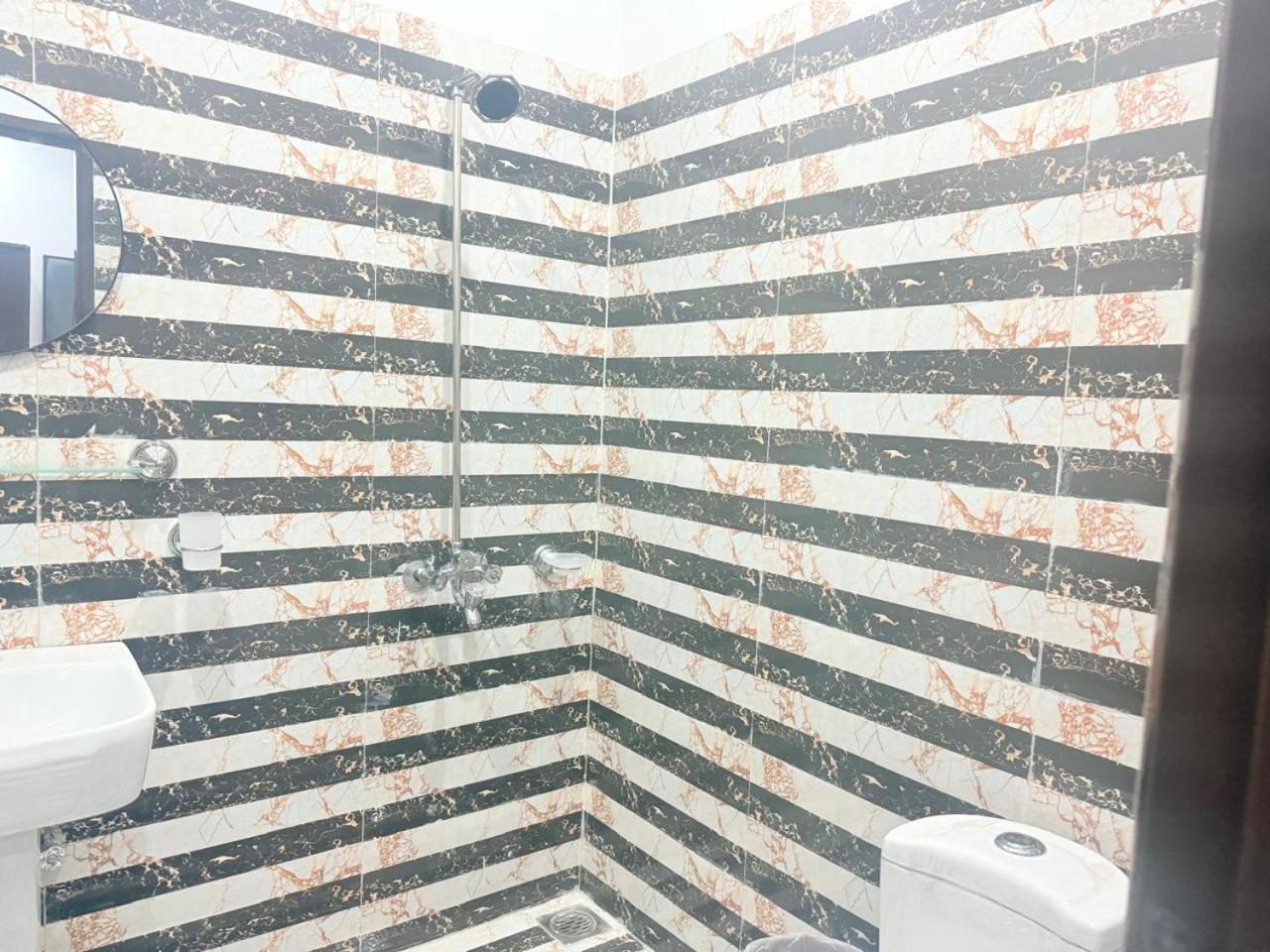 Hotel Tulip Inn, Gulberg Lahore Pokoj fotografie