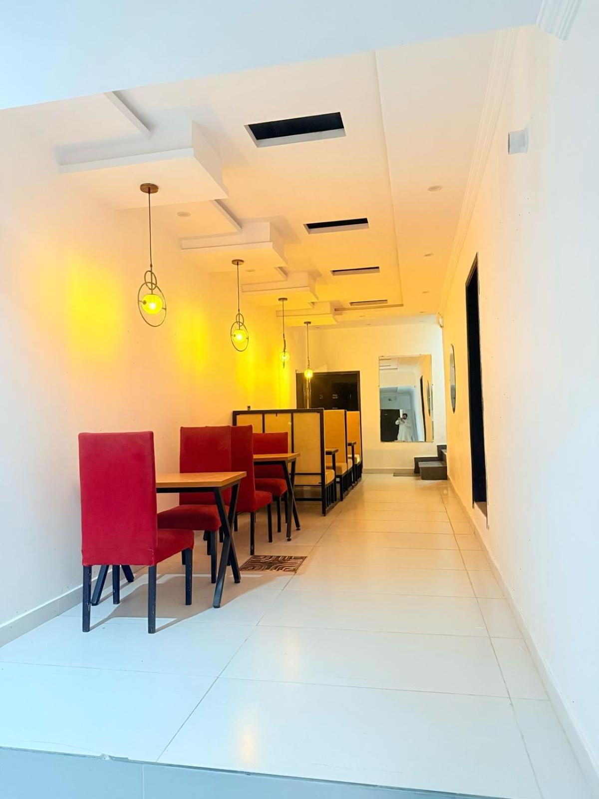 Hotel Tulip Inn, Gulberg Lahore Exteriér fotografie